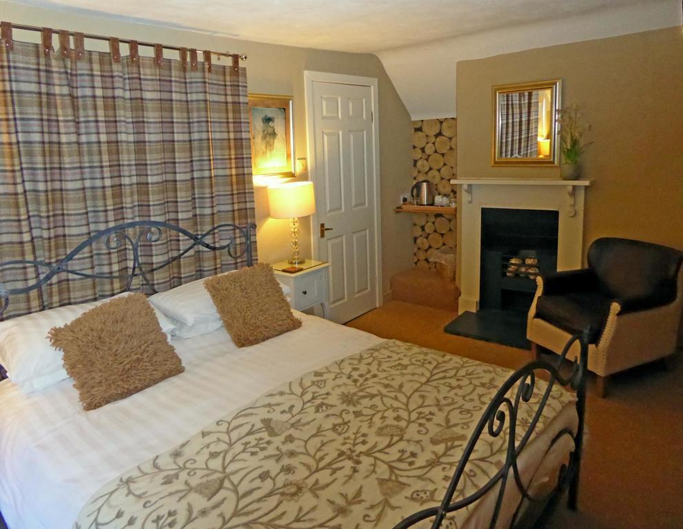 ホテル Hambro Arms Milton Abbas 部屋 写真